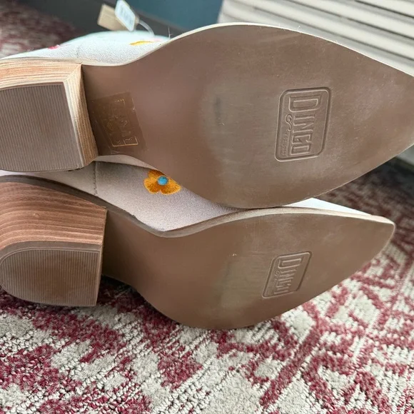 Viral Dan Post Ladies Flower Power White Suede Tall Western Boots DI277-WH Sz9 - Picture 7 of 12